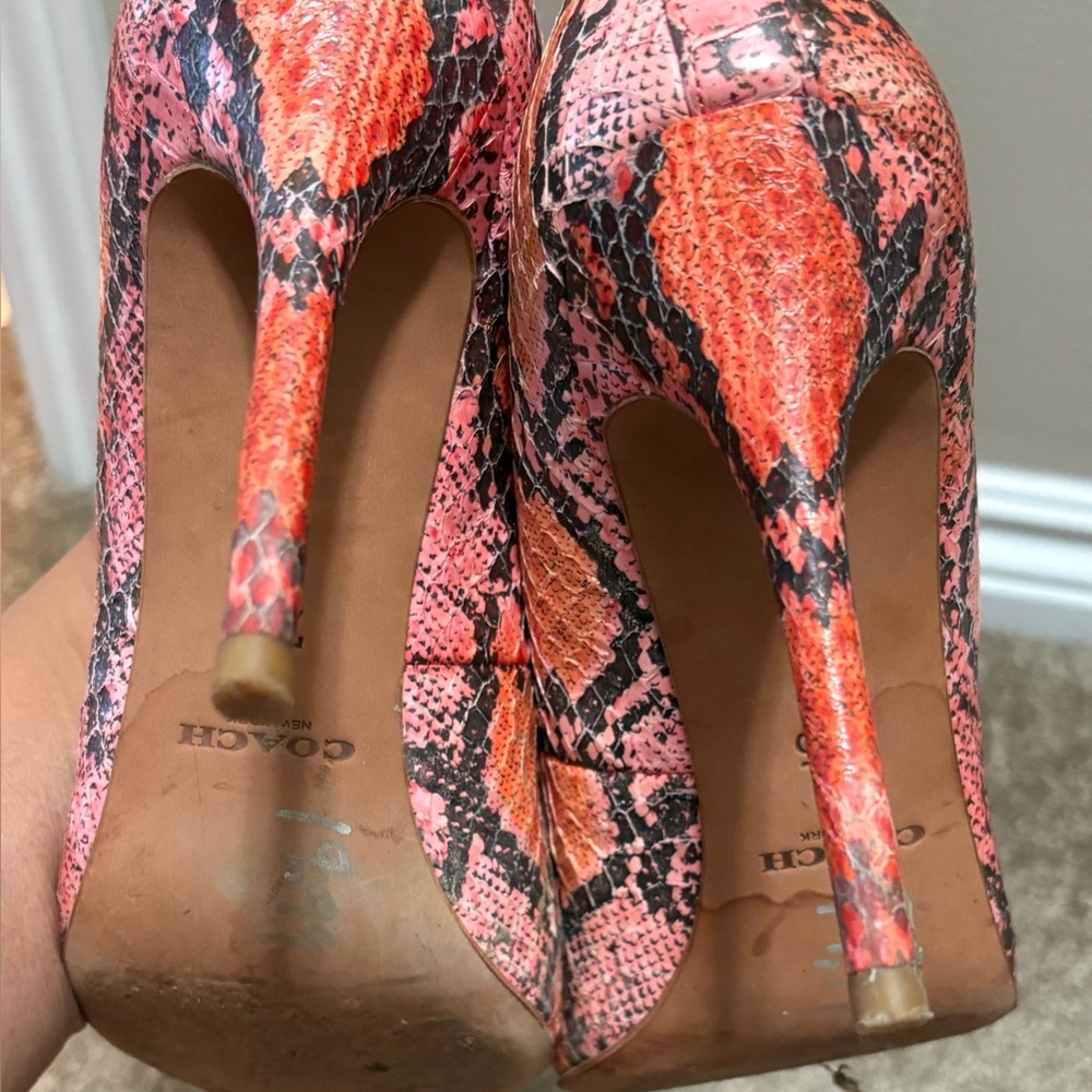 Coach Two Tones Orange and Pink Snakeskin Women's Heels - Picture 5 of 7